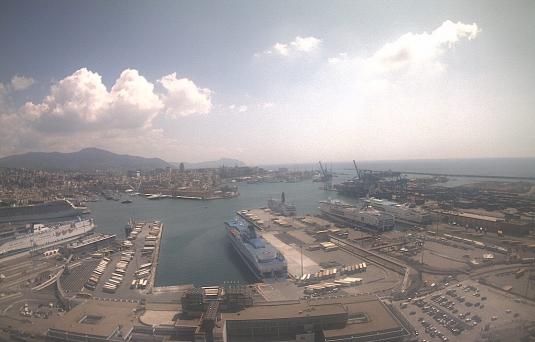 genoa cruise port webcam